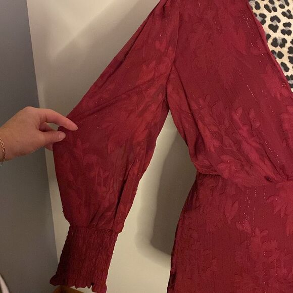 Skyler Rose Dress Medium NWT - Picture 4 of 9